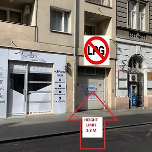 https://lovely-akac26-apartment-1bedroom-terrace.inbudapesthotels.com