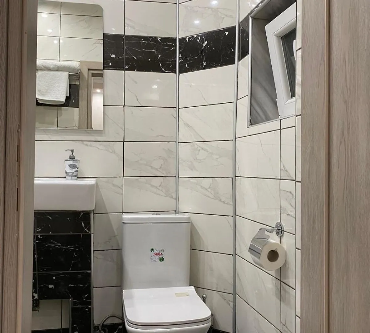 Damias Rental Rooms Thessaloniki 0*,  Griekenland